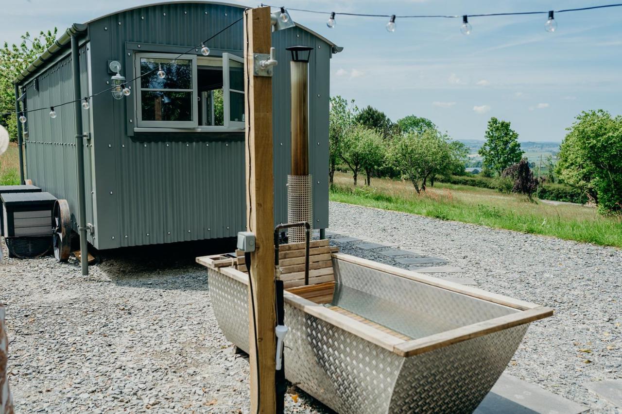 Blatchford Briar - Award Winning Private Shephards Huts With Their Own Secluded Hot Tubs Milton Abbot Luaran gambar